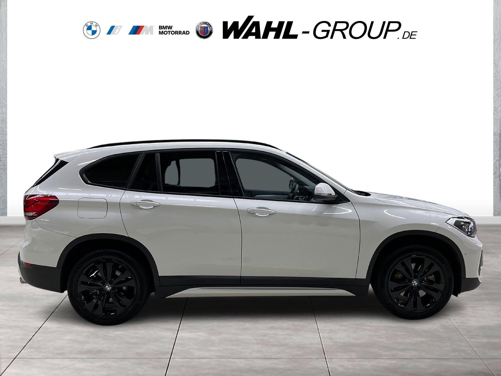 BMW X1 SPORT LINE DAB LED NAVI ALU 18
