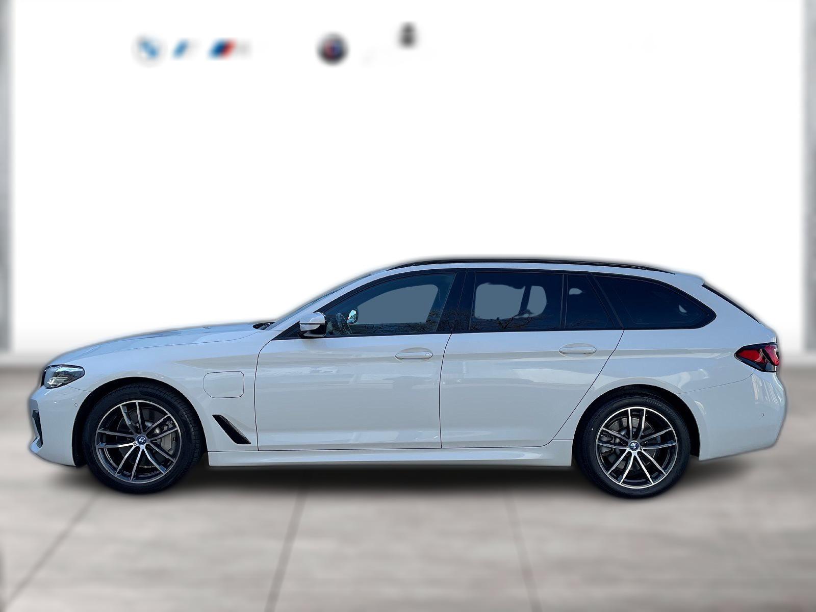 BMW 530 TOURING M SPORTPAKET AHK HEAD-UP HIFI PANO ALU 18