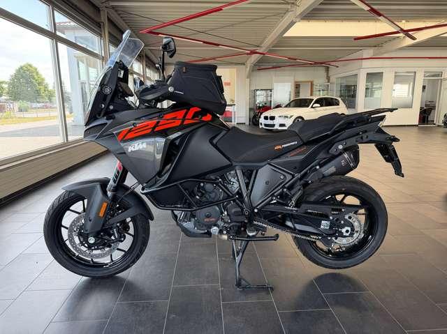 KTM 1290 Super Adventure Super Adventure S Semiaktives WP-Fahrwerk, Koffer